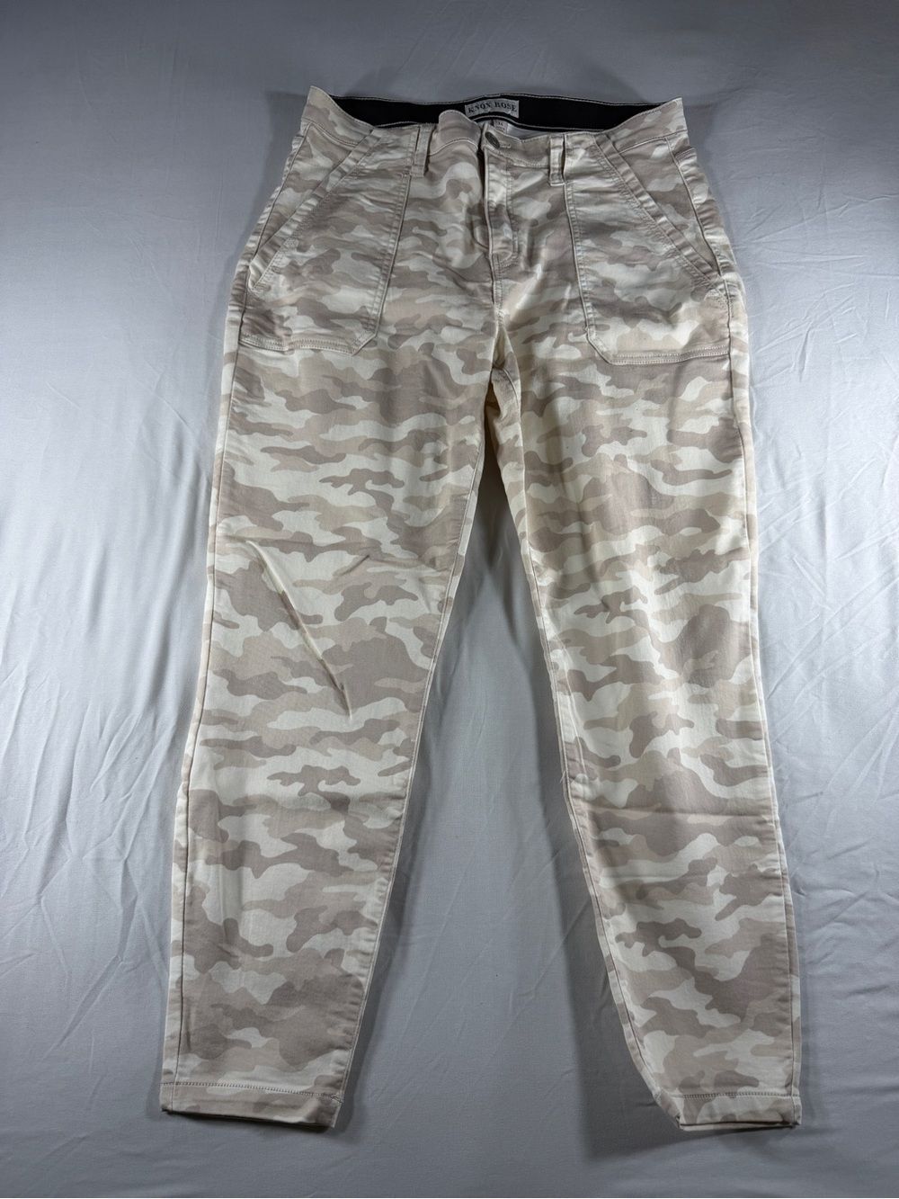 Knox Rose Mid Rise Ankle Pants Stretch Women’s Size 14 Natural Camo - Picture 2 of 7